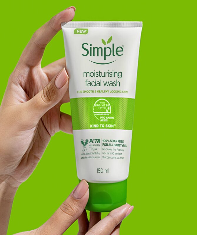 Simple Moisturising Facial Wash 150ml